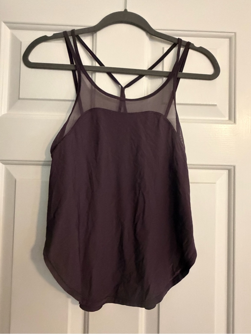 Lululemon Women's Strappy Mesh Tank Top - Purple